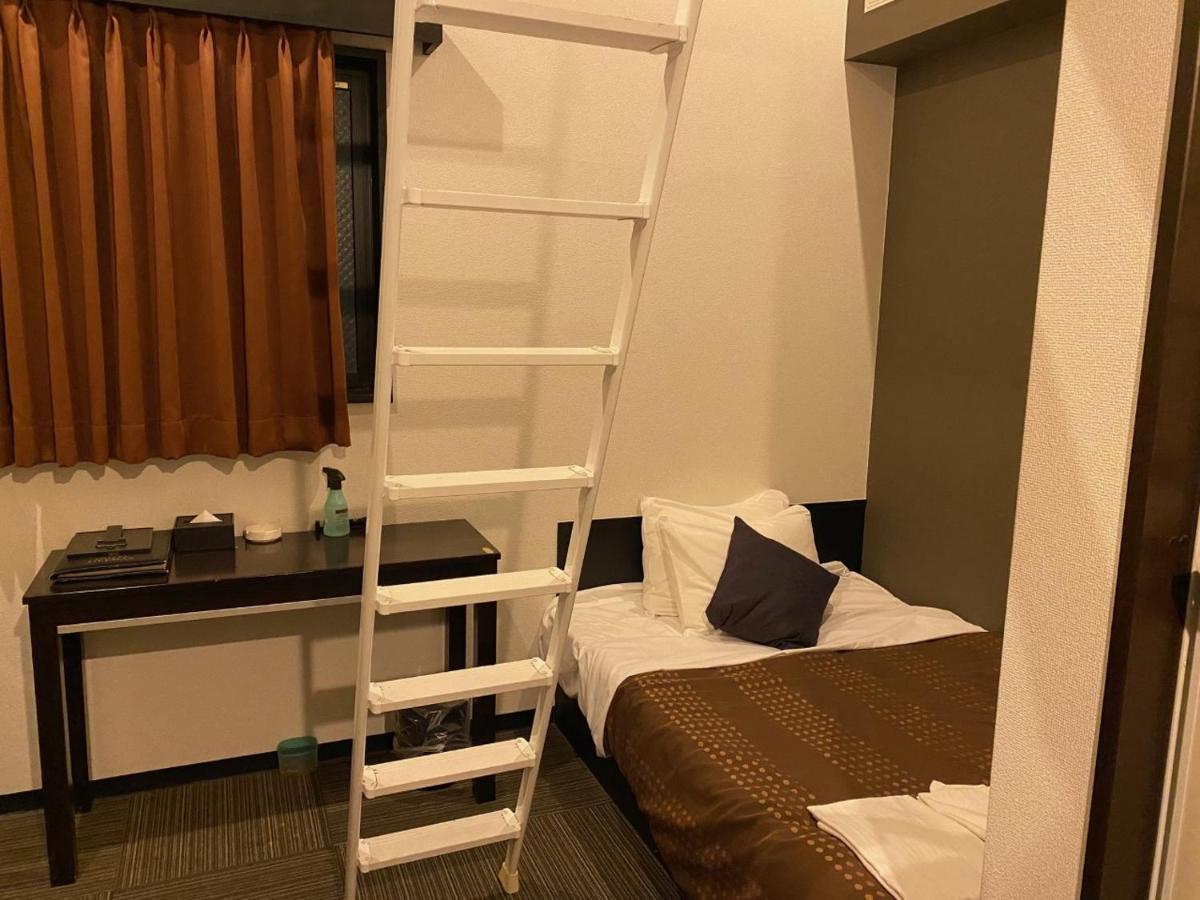 Hotel Livemax Budget Esaka Suita Dış mekan fotoğraf