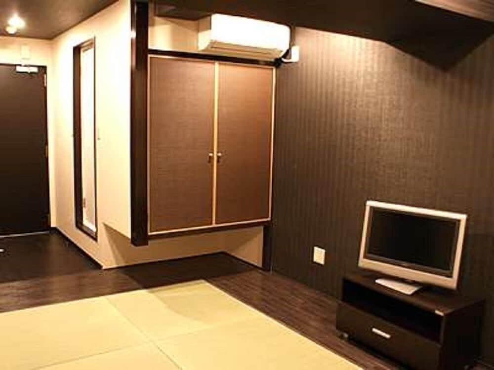 Hotel Livemax Budget Esaka Suita Dış mekan fotoğraf