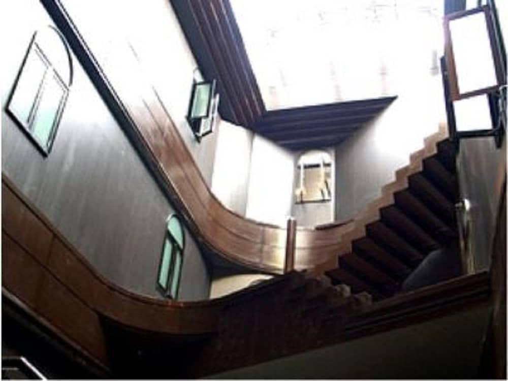 Hotel Livemax Budget Esaka Suita Dış mekan fotoğraf